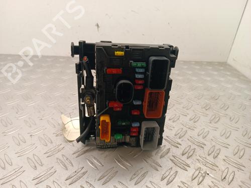 Used Fuse box Fuse box PEUGEOT 307 (3A/C) 1.6 HDi (90 hp) 34310265 34310265