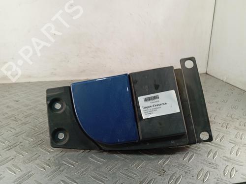 Used Fuel flap Fuel flap IVECO DAILY VI Van 35S18, 35C18, 40C18, 50C18, 60C18, 65C18, 70C18 (180 hp) 40032494 40032494