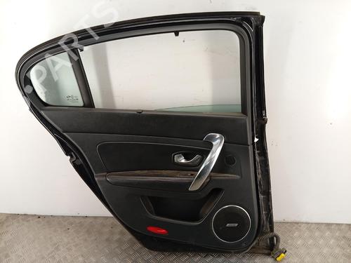 Dør venstre bagtil Dør venstre bagtil RENAULT LATITUDE (L70_) 2.0 dCi 150 (L70H) (150 hp) 39662114 39662114