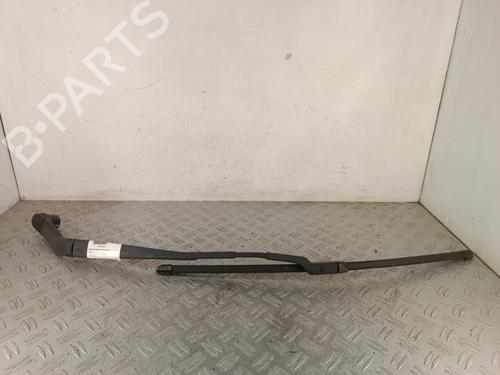 Used Front windshield wiper arm Front windshield wiper arm 36900930 36900930
