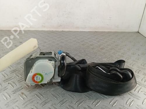 front-left-seatbelt-renault-trafic-iii-van-fg_-2014-40032534 main image
