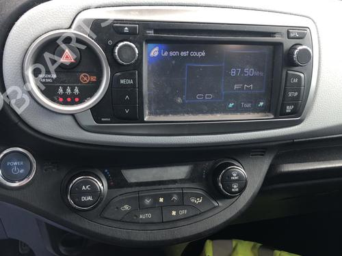 display-monitor-toyota-yaris-_p13_-2010-2011-2012-2013-2014-2015-2016-2017-2018-2019-2020-34313422 main image