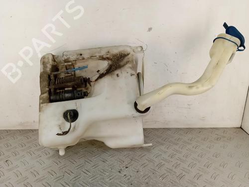 Used Windscreen washer tank Windscreen washer tank 37866306 37866306