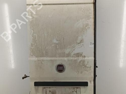 Used Left tailgate Left tailgate 39542617 39542617