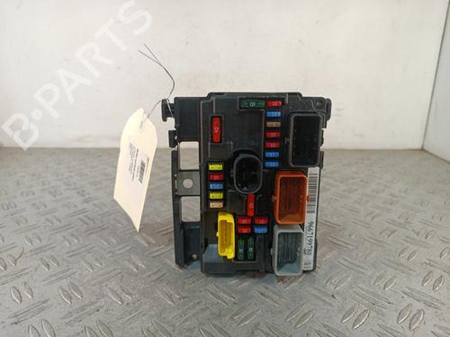 Used Fuse box Fuse box CITROËN C3 I (FC_, FN_) [2002-2013] 34319919 34319919