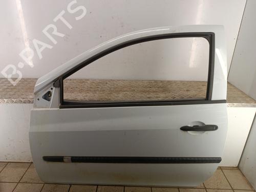 Used Left front door Left front door RENAULT CLIO III (BR0/1, CR0/1) 1.5 dCi (C/BR0G, C/BR1G) (68 hp) 35934420 35934420