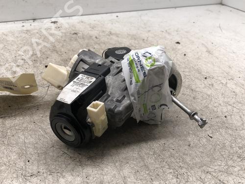 Used Ignition barrel Ignition barrel TOYOTA YARIS (_P13_) 1.4 D (NLP130_, NLP130) (90 hp) 34306783 34306783