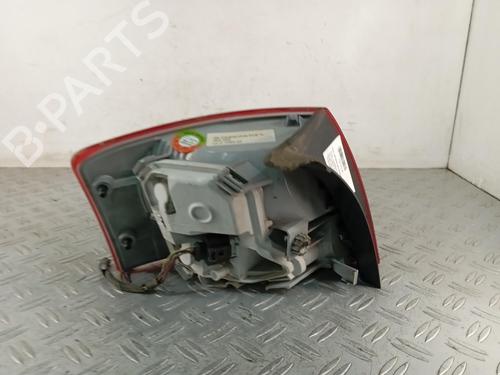 right-taillight-audi-a4-b7-avant-8ed-2004-2005-2006-2007-2008-39954220 main image