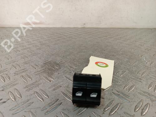 right-front-window-switch-citroen-c3-iii-sx-2016-34318393 main image