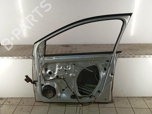 Used Right front door Right front door 38954116 38954116