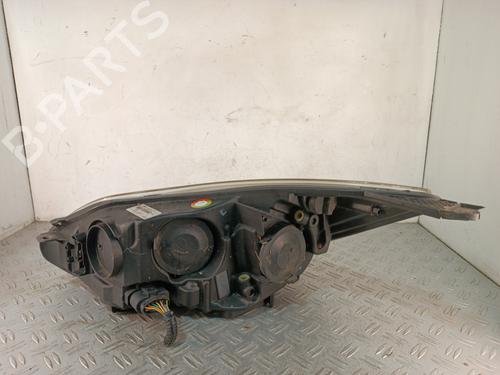 Used Right headlight Right headlight FORD FOCUS III [2010-2020] 34318432 34318432
