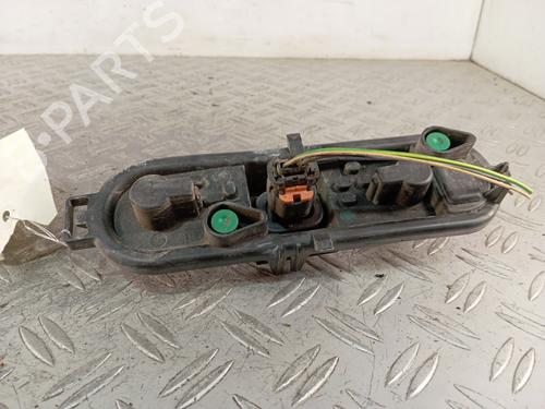 Used Lamp holder Lamp holder PEUGEOT 5008 (0U_, 0E_) 1.6 HDi (114 hp) 34319022 34319022