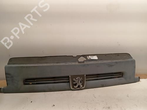 Used Grille Grille 39588766 39588766