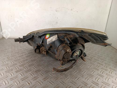 Used Right headlight Right headlight TOYOTA AYGO (_B1_) 1.0 (KGB10_, KGB10R) (68 hp) 35934458 35934458
