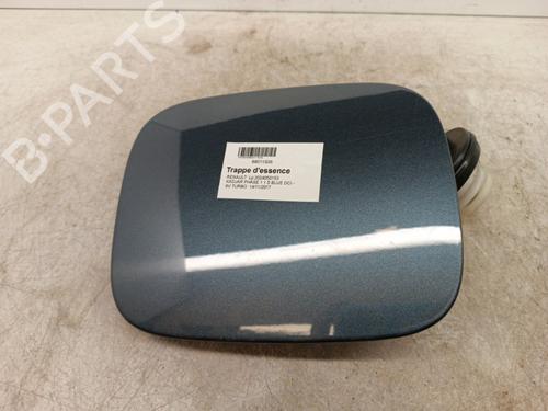 fuel-flap-renault-kadjar-ha_-hl_-2015-34308119 main image