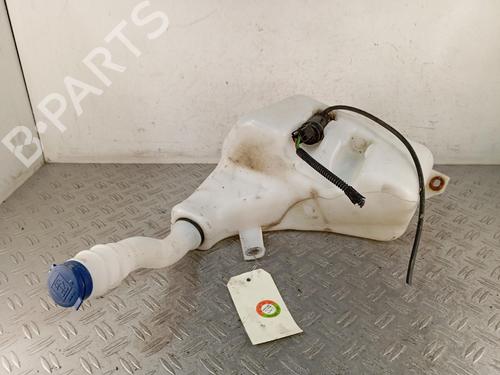 Used Windscreen washer tank Windscreen washer tank IVECO DAILY VI Van 35S18, 35C18, 40C18, 50C18, 60C18, 65C18, 70C18 (180 hp) 40049392 40049392