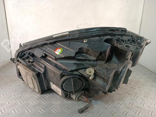 right-headlight-mercedes-benz-a-class-w176-2012-2013-2014-2015-2016-2017-2018-34318819 main image