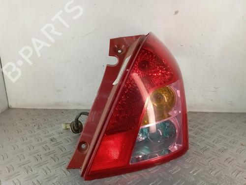 Højre baglygte Højre baglygte SUZUKI SWIFT III (MZ, EZ) 1.3 DDiS (RS413D) (75 hp) 39759661 39759661