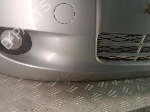 Paragolpes delantero Paragolpes delantero TOYOTA YARIS (_P9_) 1.4 D-4D (NLP90_, NLP90R) (90 hp) 37417164 37417164