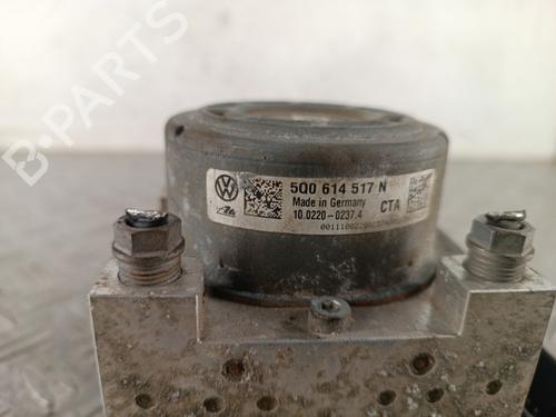 Used ABS pump ABS pump VW GOLF VII (5G1, BQ1, BE1, BE2) 1.2 TSI (105 hp) 34316619 34316619