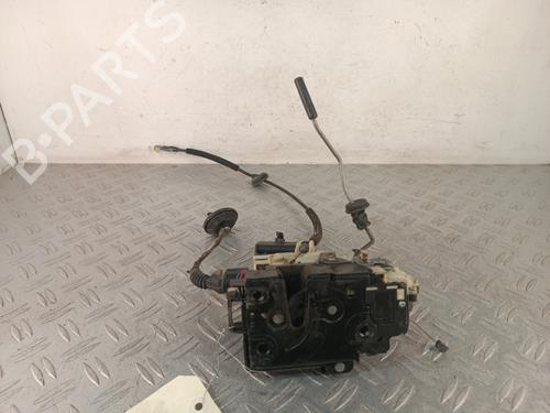 Używane Zamek drzwi przednich prawych Zamek drzwi przednich prawych VW PASSAT B5.5 (3B3) 1.9 TDI (130 hp) 37245424 37245424