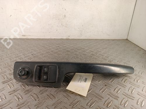 Used Left front window switch Left front window switch OPEL VIVARO B Van (X82) 1.6 CDTI (05) (116 hp) 34317326 34317326