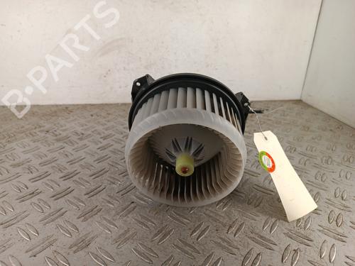 Varmeblæser Varmeblæser TOYOTA YARIS (_P13_) 1.5 Hybrid (NHP130_, NHP130) (101 hp) 34313413 34313413