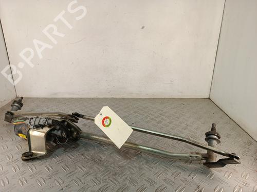 Used Front wiper motor Front wiper motor RENAULT MASTER II Bus (JD) [1997-2010] 34319744 34319744