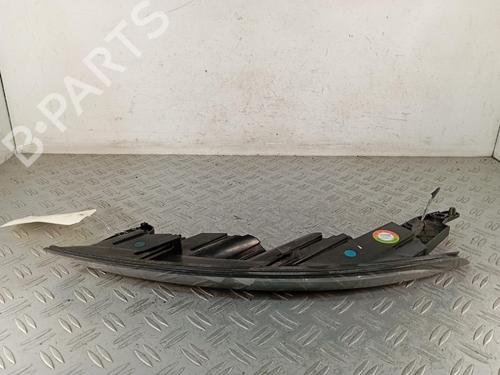 Used Right daytime light Right daytime light CITROËN C4 CACTUS 1.2 VTi 82 (82 hp) 40451500 40451500