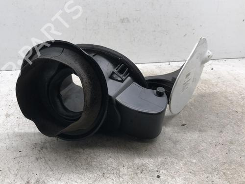 fuel-flap-ford-kuga-i-2008-2009-2010-2011-2012-34306894 main image