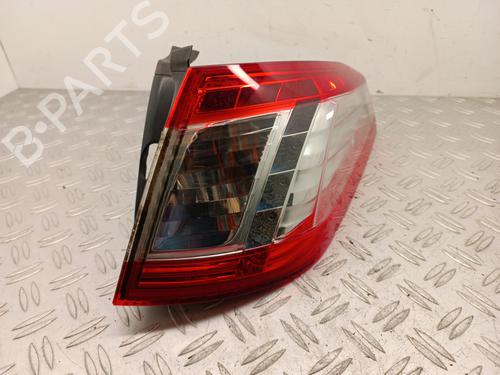 Used Right taillight Right taillight PEUGEOT 508 SW I (8E_) 2.0 HDi RXH Hybrid4 (200 hp) 34310198 34310198