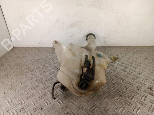 Used Windscreen washer tank Windscreen washer tank FORD MONDEO III Turnier (BWY) 2.0 16V TDDi / TDCi (115 hp) 34313635 34313635