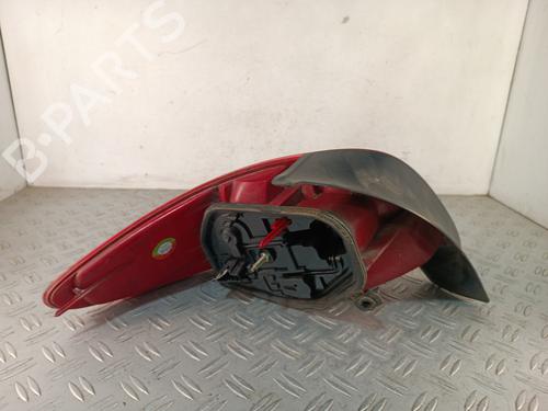 Used Right taillight Right taillight PEUGEOT 206 Hatchback (2A/C) 2.0 HDI 90 (90 hp) 35786167 35786167