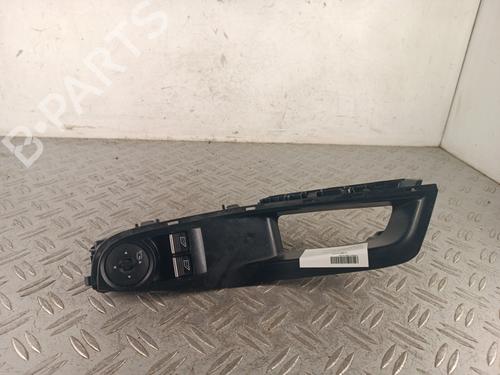 Used Left front window switch Left front window switch FORD FIESTA VI (CB1, CCN) [2008-2026] 34316970 34316970
