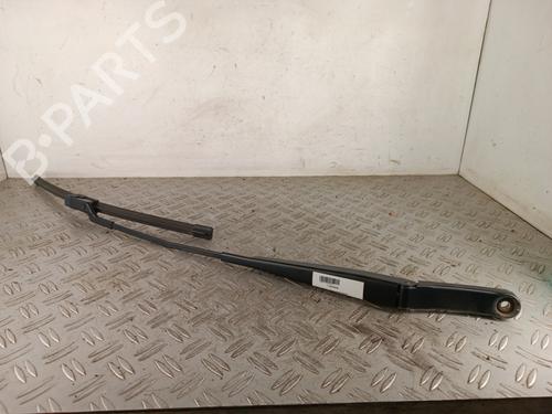 front-windshield-wiper-arm-vw-passat-b7-variant-365-2010-2011-2012-2013-2014-2015-34314529 main image