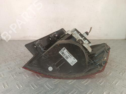 left-taillight-vw-golf-sportsvan-vii-am1-an1-2014-2015-2016-2017-2018-2019-2020-37632558 main image