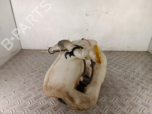 windscreen-washer-tank-renault-scenic-ii-jm01_-2003-2004-2005-2006-2007-2008-2009-2010-34315399 main image