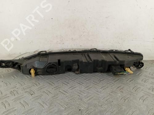 Used Right daytime light Right daytime light 38010196 38010196