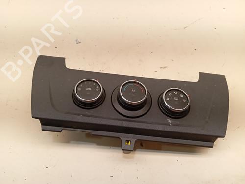Used Climate control Climate control NISSAN NV400 Van (X62, X62B) dCi 150 (150 hp) 36339571 36339571