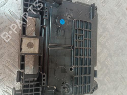 fuse-box-citroen-c3-ii-sc_-2009-34317706 main image