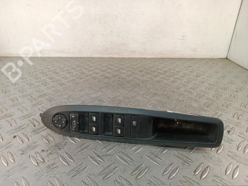 left-front-window-switch-citroen-c4-ii-nc_-2009-34397232 main image