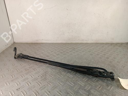 Used Front windshield wiper arm Front windshield wiper arm 36655331 36655331