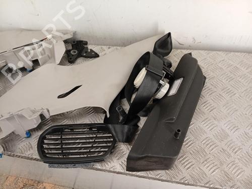 Rear seat CITROËN C4 CACTUS 1.2 VTi 82 | BP40451499C17 - Image 2