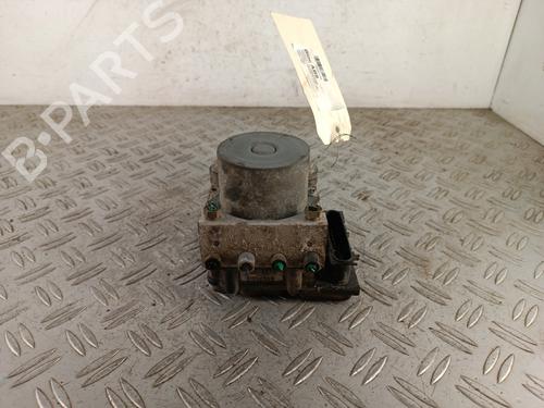 Used ABS pump ABS pump RENAULT TWINGO I (C06_) 1.2 (C066, C068) (58 hp) 34313381 34313381