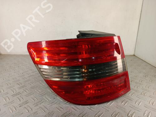 Used Left taillight Left taillight MERCEDES-BENZ B-CLASS Sports Tourer (W245) B 200 CDI (245.208) (140 hp) 34318804 34318804