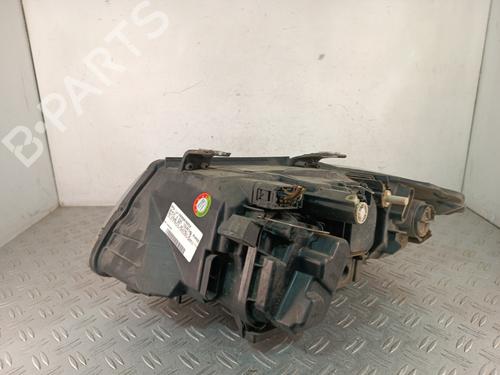 Used Right headlight Right headlight 38056080 38056080
