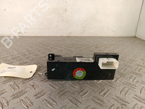 Used Left front window switch Left front window switch HYUNDAI i30 Estate (FD) 1.6 CRDi (90 hp) 34317389 34317389