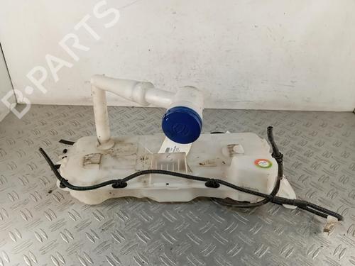 Used Windscreen washer tank Windscreen washer tank CITROËN BERLINGO (ER_, EC_) 1.5 BlueHDi 100 (102 hp) 39712070 39712070