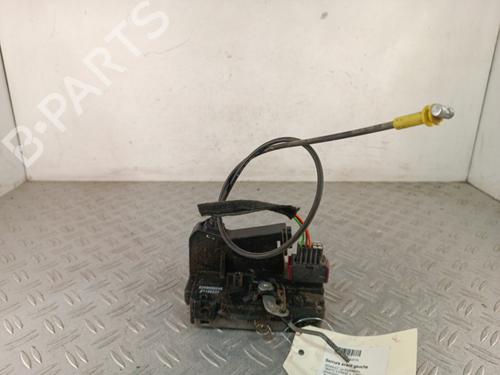 Used Front left lock Front left lock 36790607 36790607