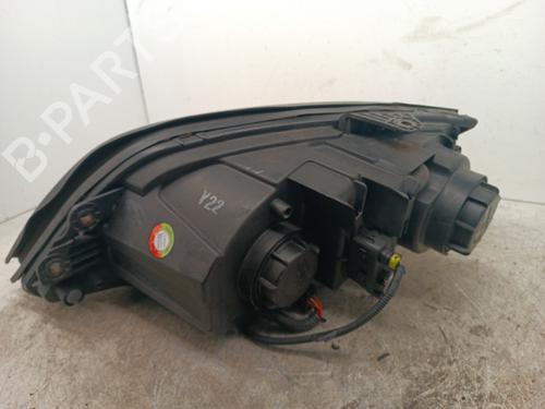 Used Right headlight Right headlight KIA SORENTO I (JC) 2.5 CRDi (170 hp) 34308967 34308967